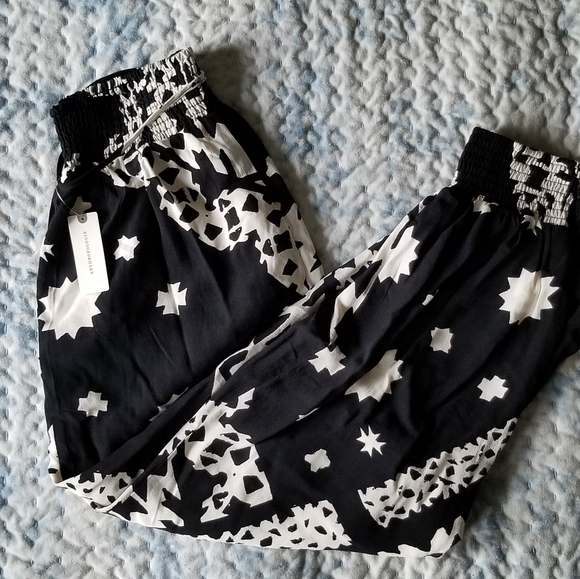 NWT Anthropologie Aniya balloon joggers size S - Picture 3 of 6